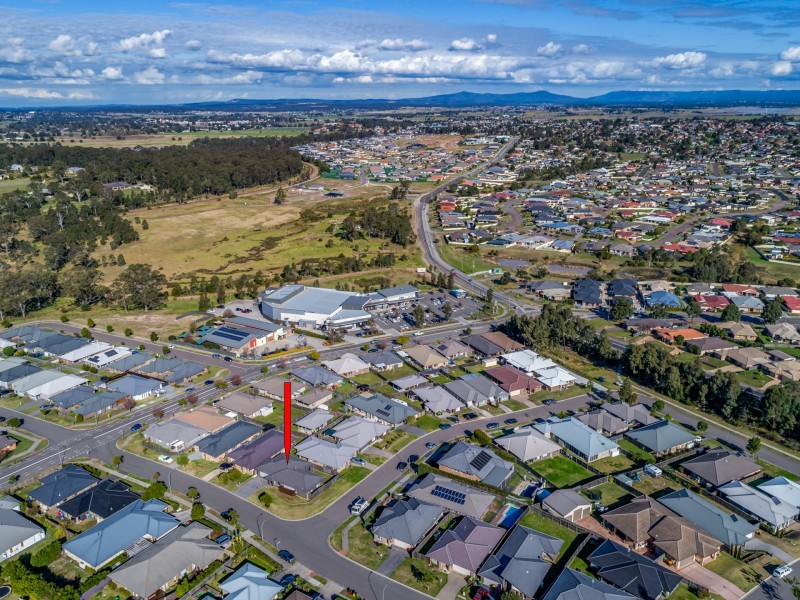 8 Redgum Circuit, Aberglasslyn NSW 2320