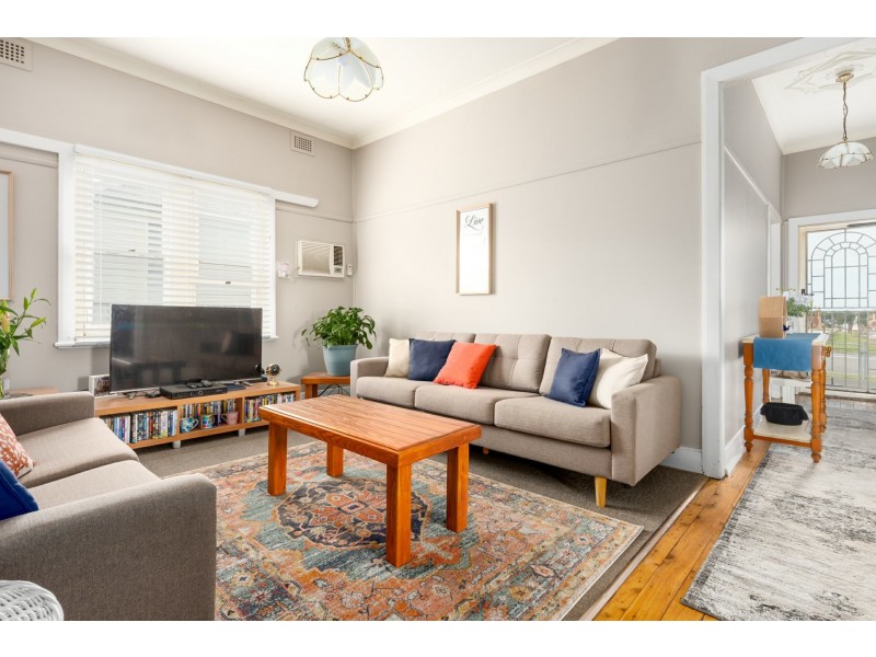 66 South Street, Telarah NSW 2320