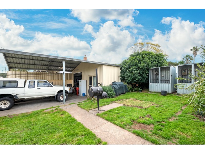 66 South Street, Telarah NSW 2320