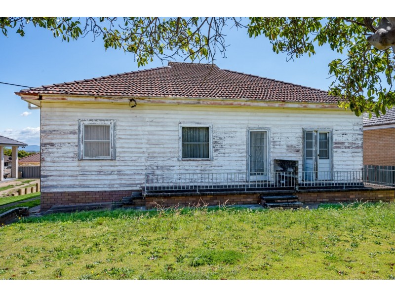 36 Robert Street, Tenambit NSW 2323