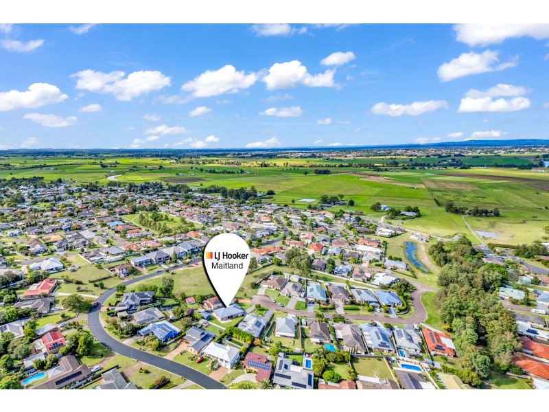 15 Pinnacle Close, Bolwarra Heights NSW 2320
