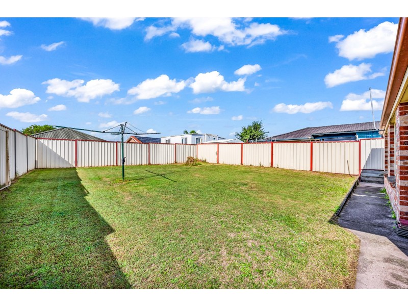 21 Coburn Circuit, Metford NSW 2323