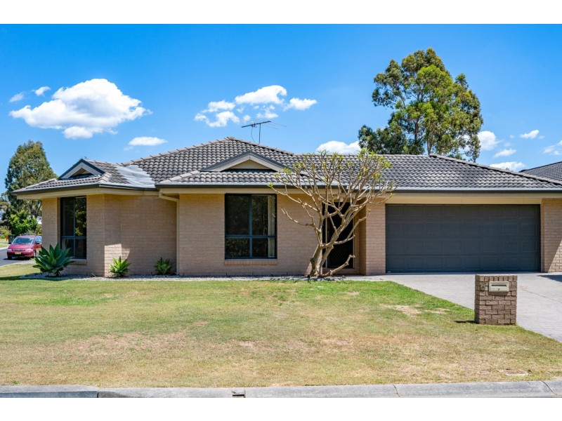 2/8 Boyd Avenue, Metford NSW 2323