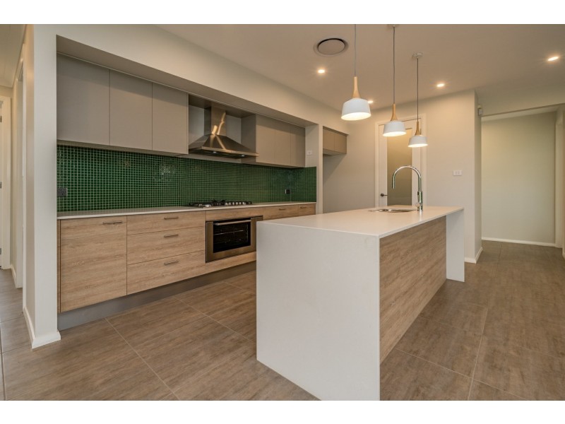 6 Redwood Drive, Gillieston Heights NSW 2321