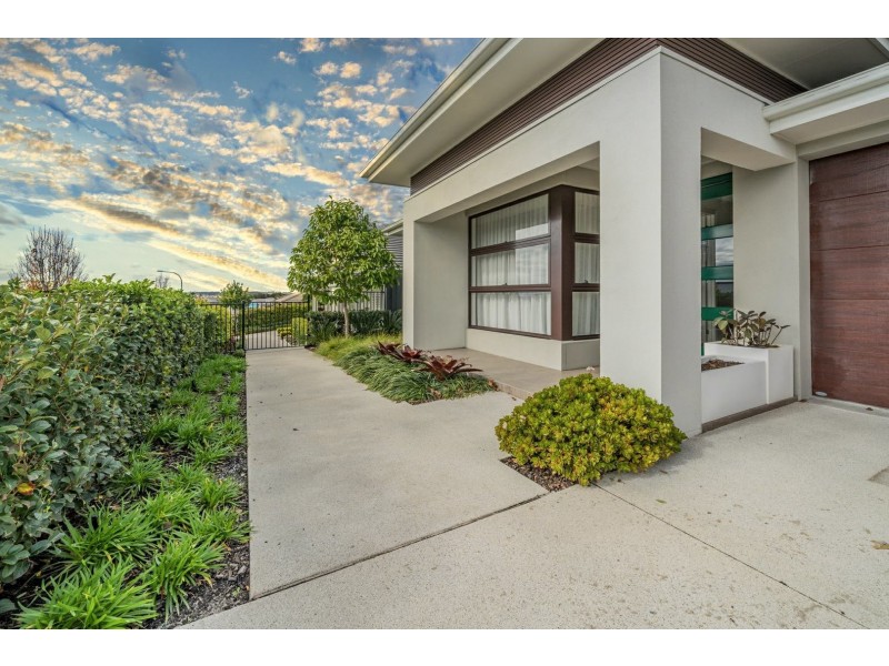6 Redwood Drive, Gillieston Heights NSW 2321