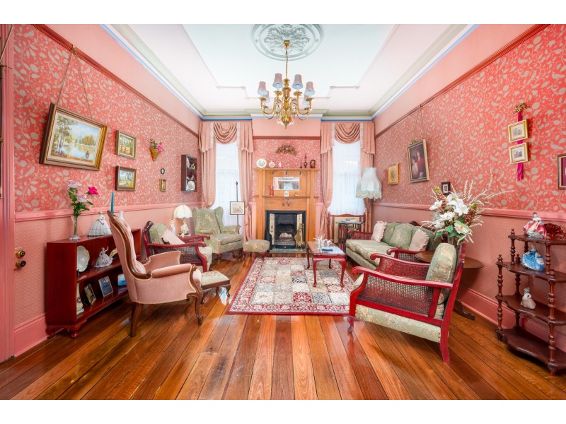 26 King Street, Lorn NSW 2320