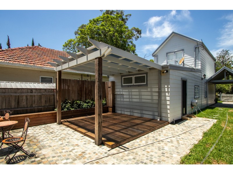 38 Roxburgh Street, Lorn NSW 2320