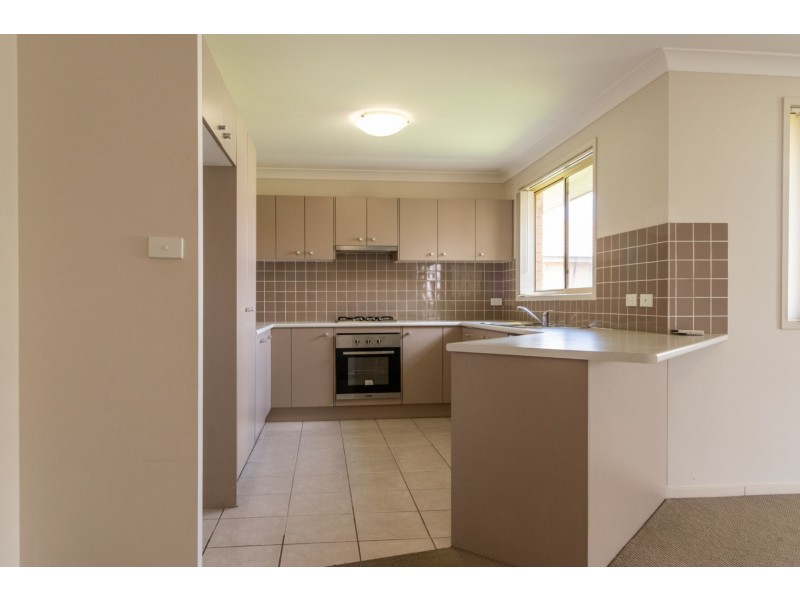 34 Niven Parade, Rutherford NSW 2320