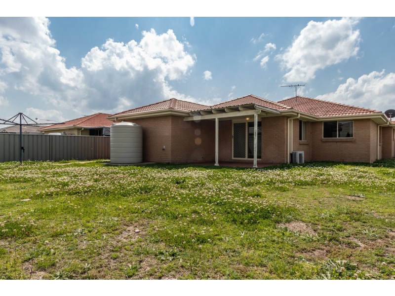 34 Niven Parade, Rutherford NSW 2320