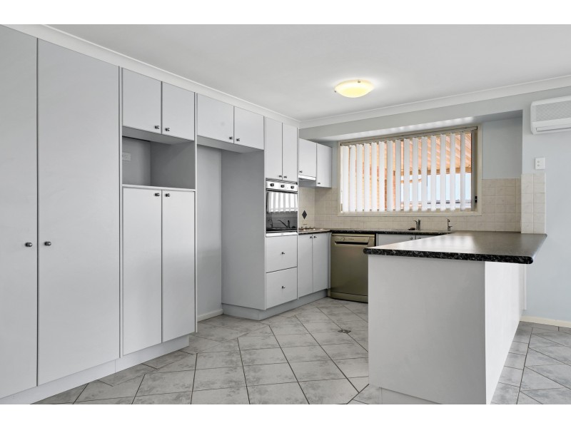 41 Clayton Crescent, Rutherford NSW 2320