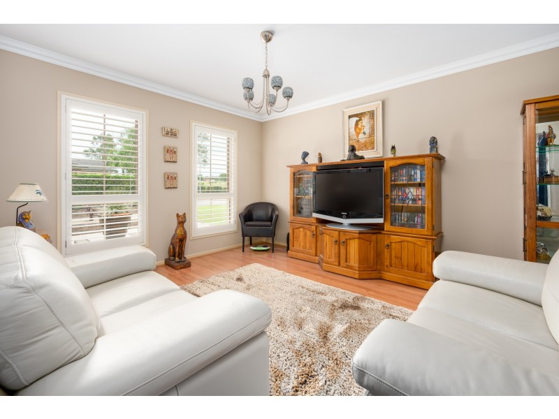 1 James Leslie Drive, Gillieston Heights NSW 2321