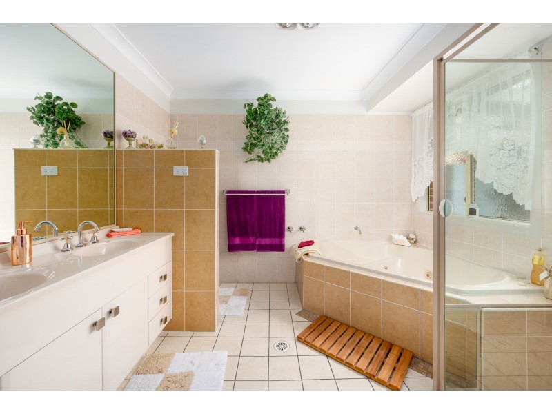 9 Dumont Close, Rutherford NSW 2320