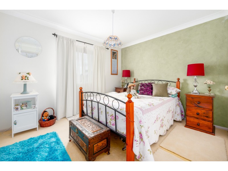 9 Dumont Close, Rutherford NSW 2320