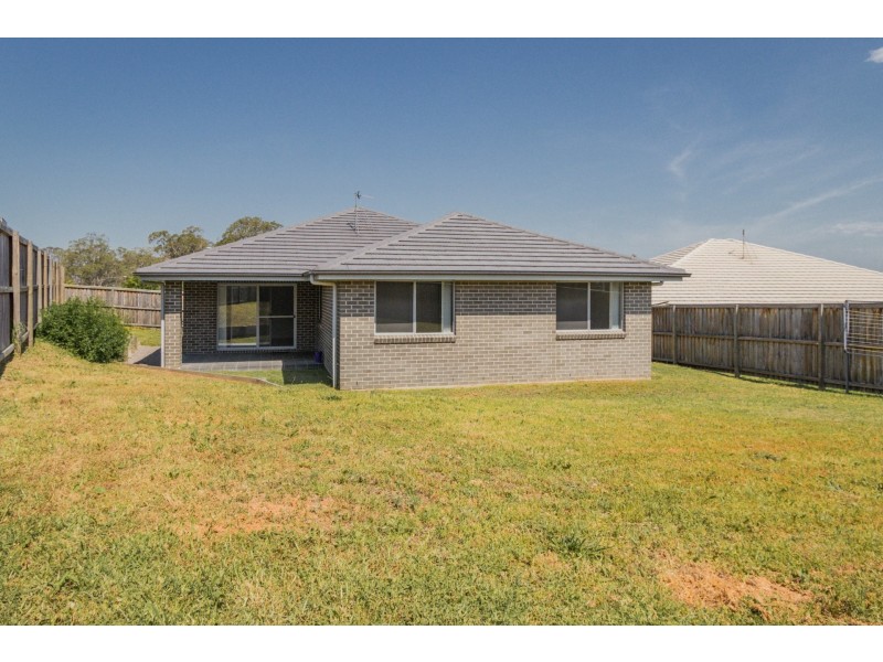 11 McKeachie Drive, Aberglasslyn NSW 2320
