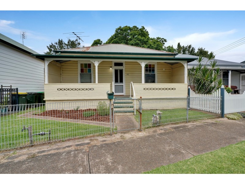 42 Carrington Street, Horseshoe Bend NSW 2320