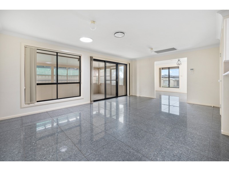 3 Diamond Circuit, Rutherford NSW 2320