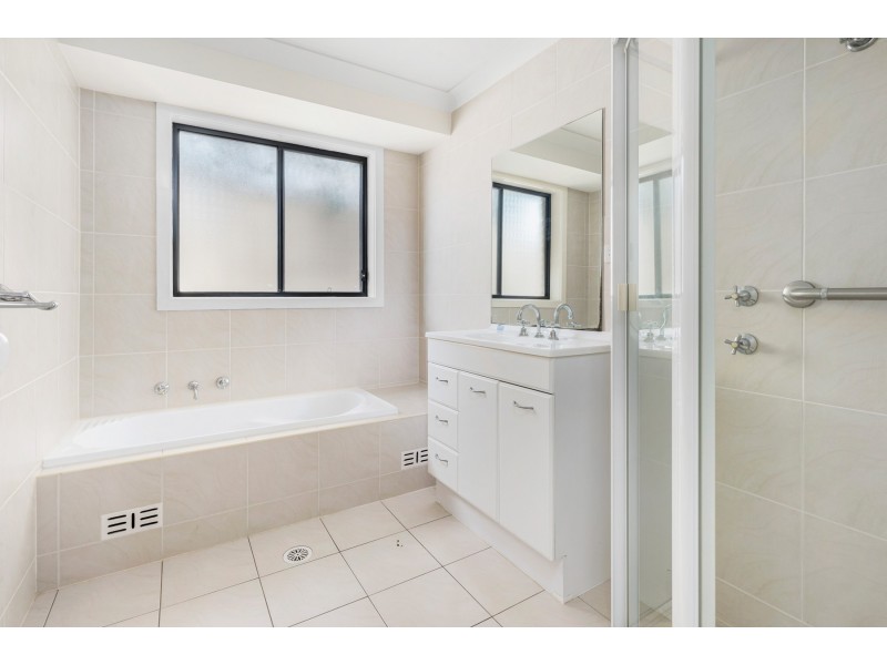 3 Diamond Circuit, Rutherford NSW 2320