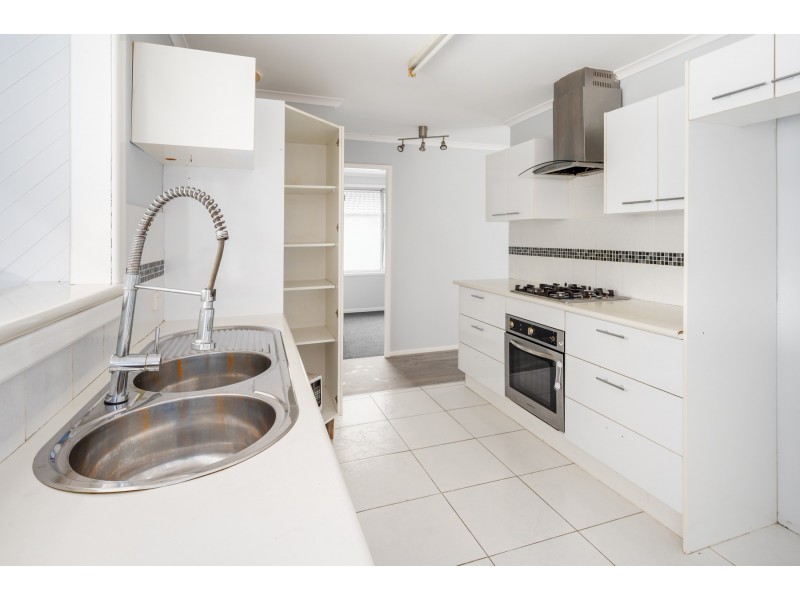 4 Woolley Close, Thornton NSW 2322