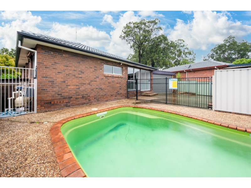 4 Woolley Close, Thornton NSW 2322