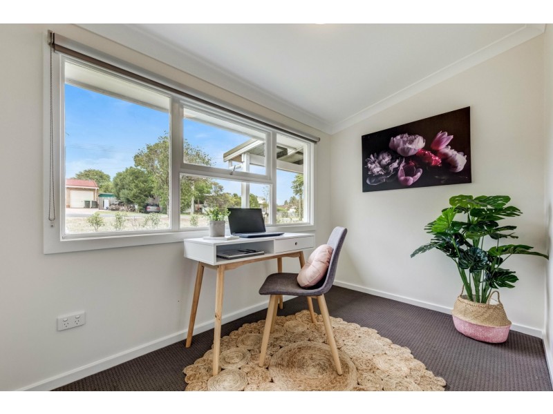 2 Wood Street, Gillieston Heights NSW 2321