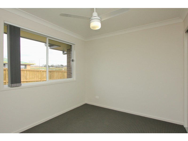 36 Golden Whistler Avenue, Aberglasslyn NSW 2320