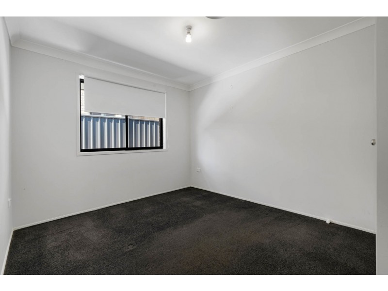 15 Pinnacle Close, Bolwarra Heights NSW 2320