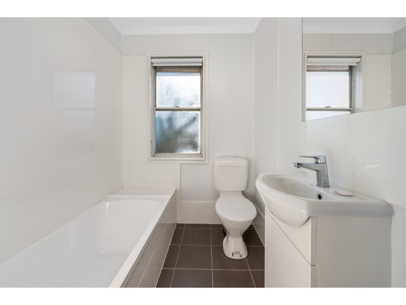 2 Finney Close, Rutherford NSW 2320