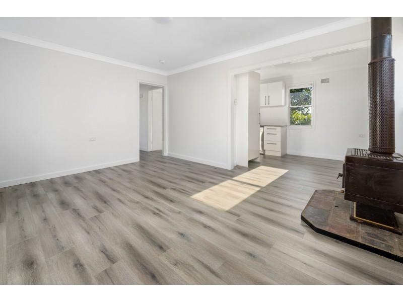 2 Finney Close, Rutherford NSW 2320