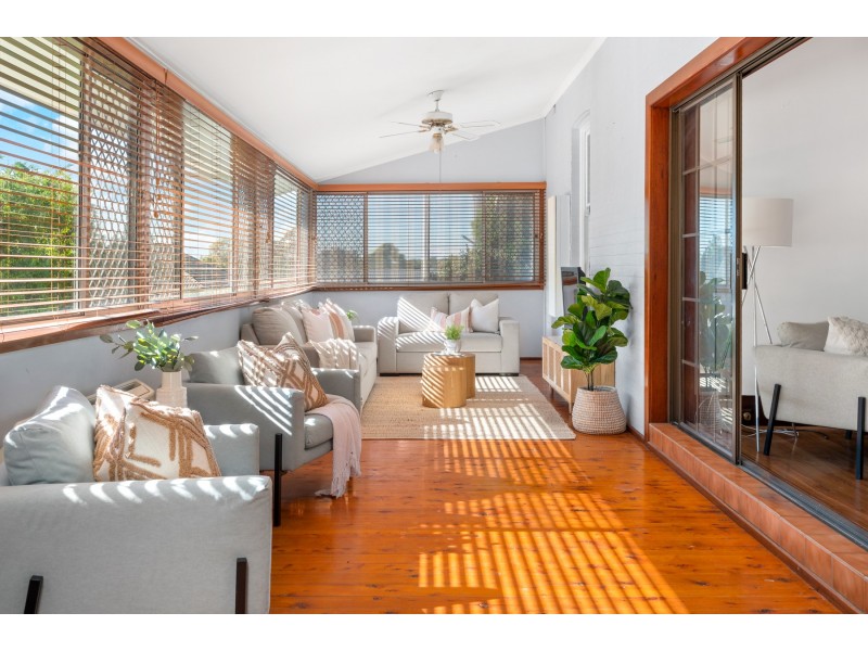 30 Elizabeth Street, Telarah NSW 2320