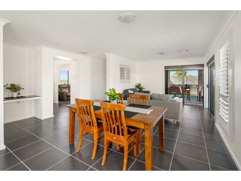 72 Redwood Drive, Gillieston Heights NSW 2321