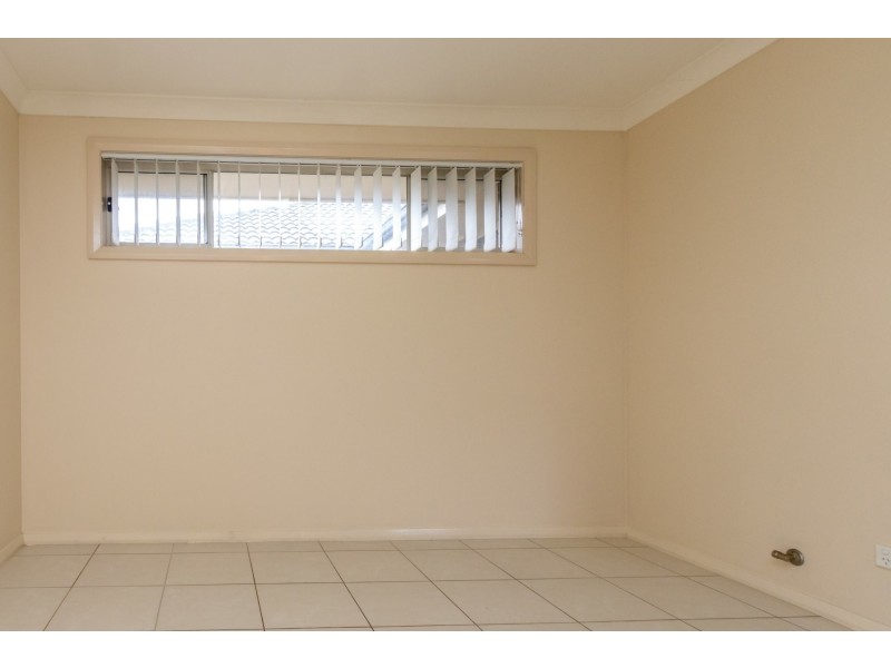 1/20 Oystercatcher Street, Aberglasslyn NSW 2320