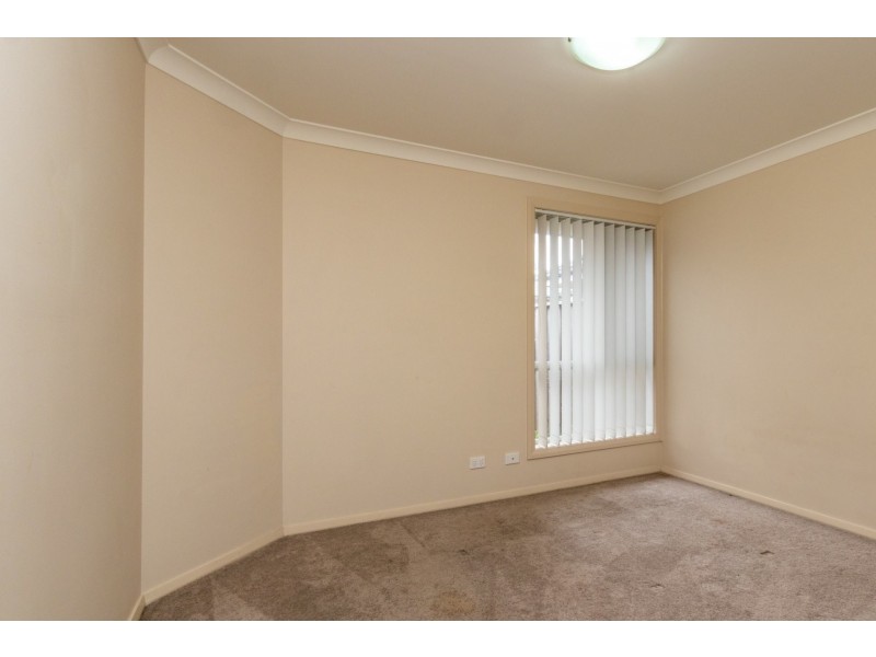 1/20 Oystercatcher Street, Aberglasslyn NSW 2320