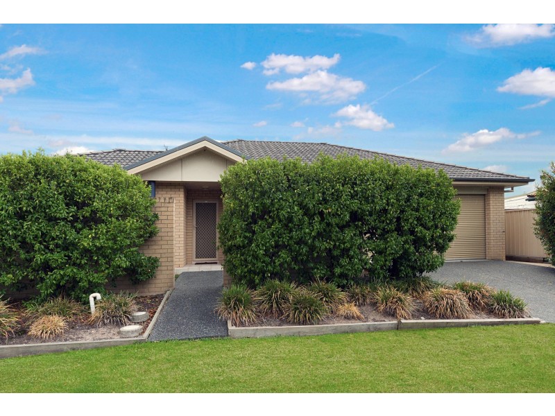 1/49 Karuah Street, Thornton NSW 2322