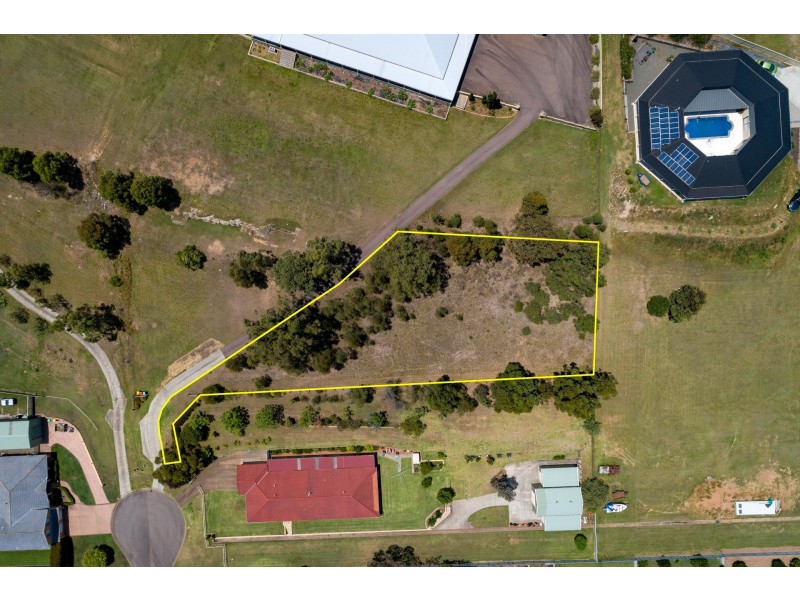 7 Christine Close, Rutherford NSW 2320