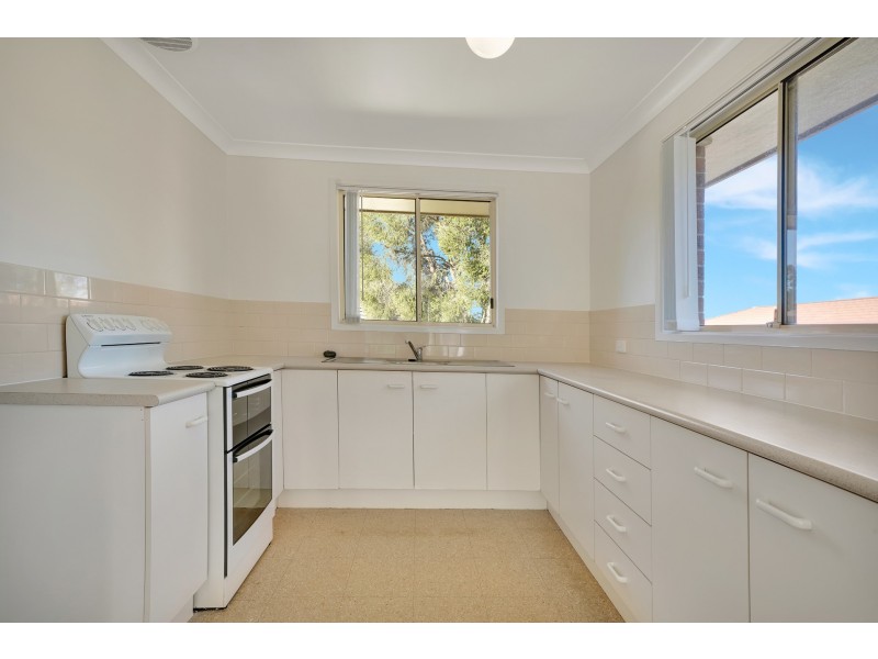 4/12 Proserpine Close, Ashtonfield NSW 2323