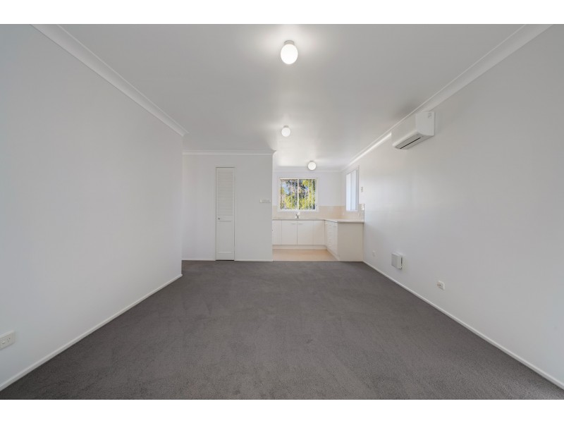 4/12 Proserpine Close, Ashtonfield NSW 2323