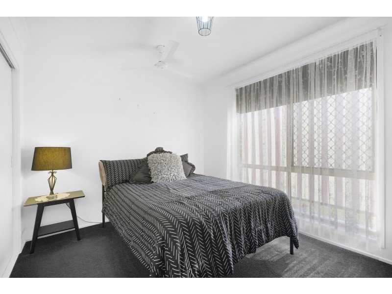 4/4 Justine Parade, Rutherford NSW 2320