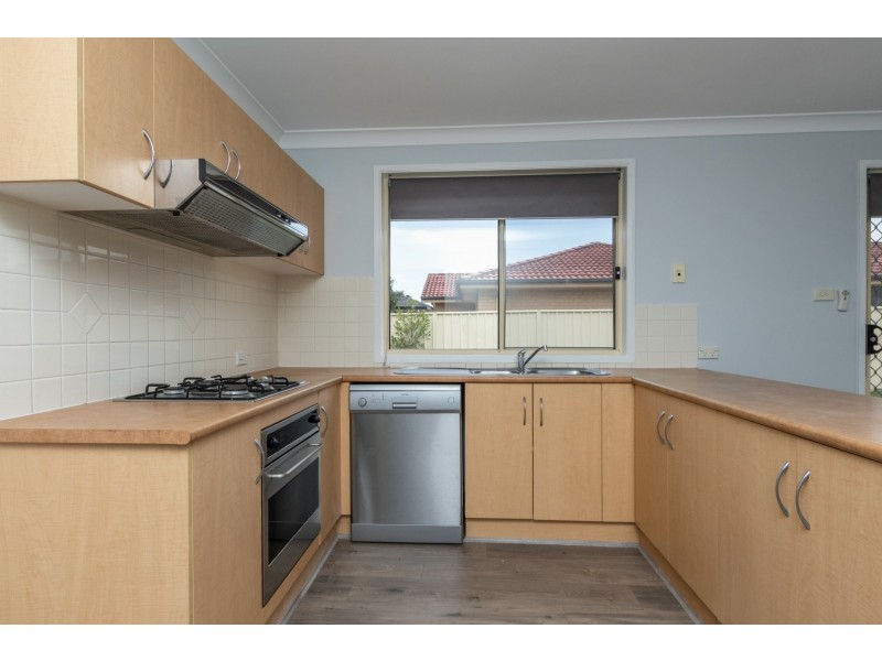 5 Bendtree Cove, Thornton NSW 2322