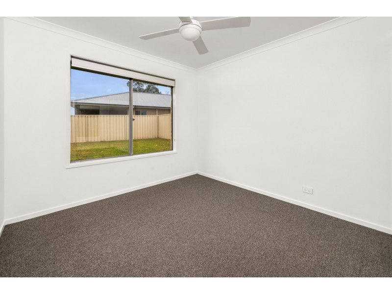 35A Sapphire Drive, Rutherford NSW 2320
