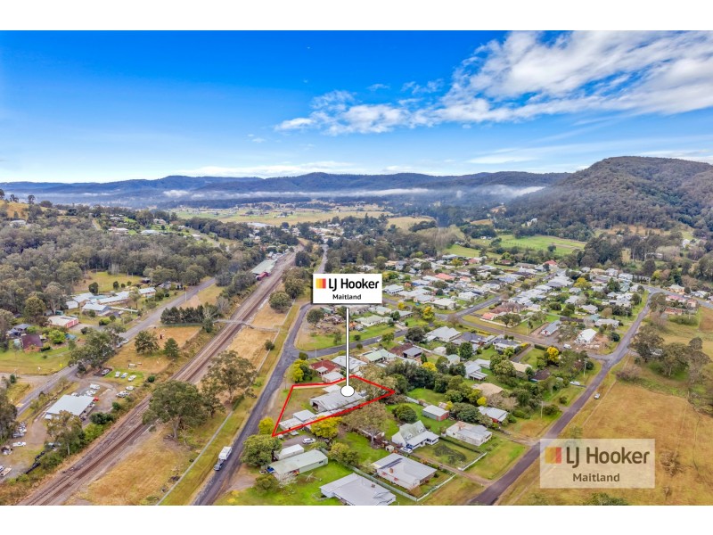 33 Railway Street, Paterson NSW 2421