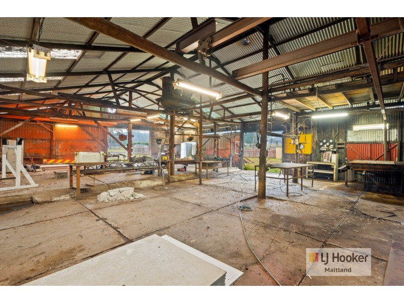 33 Railway Street, Paterson NSW 2421