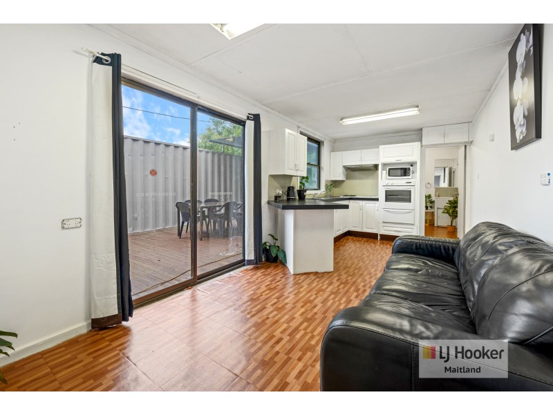 33 Railway Street, Paterson NSW 2421