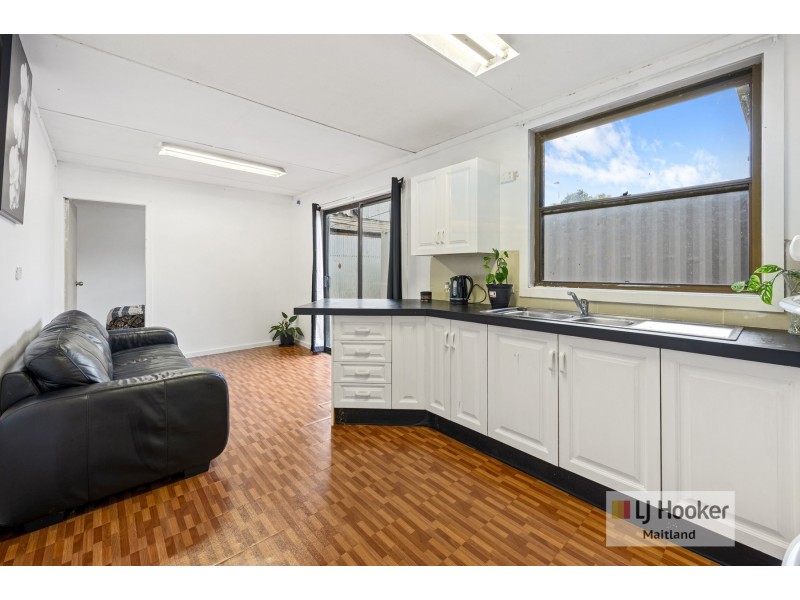 33 Railway Street, Paterson NSW 2421