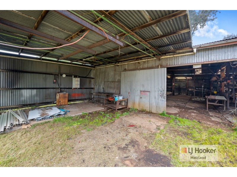 33 Railway Street, Paterson NSW 2421