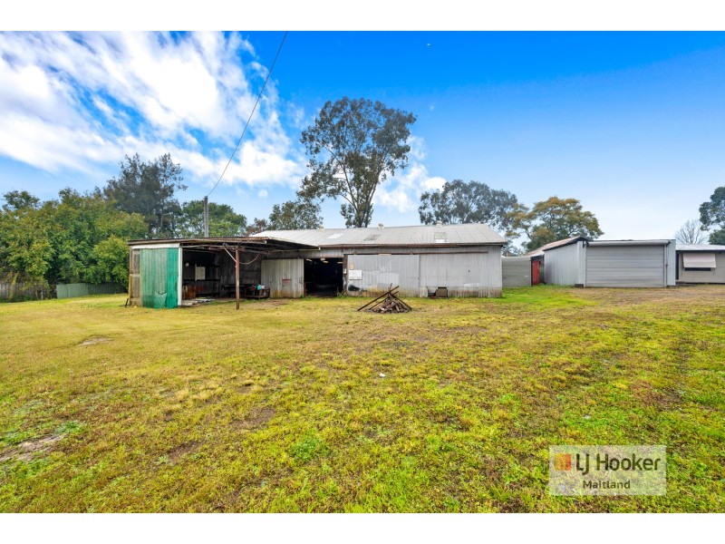 33 Railway Street, Paterson NSW 2421