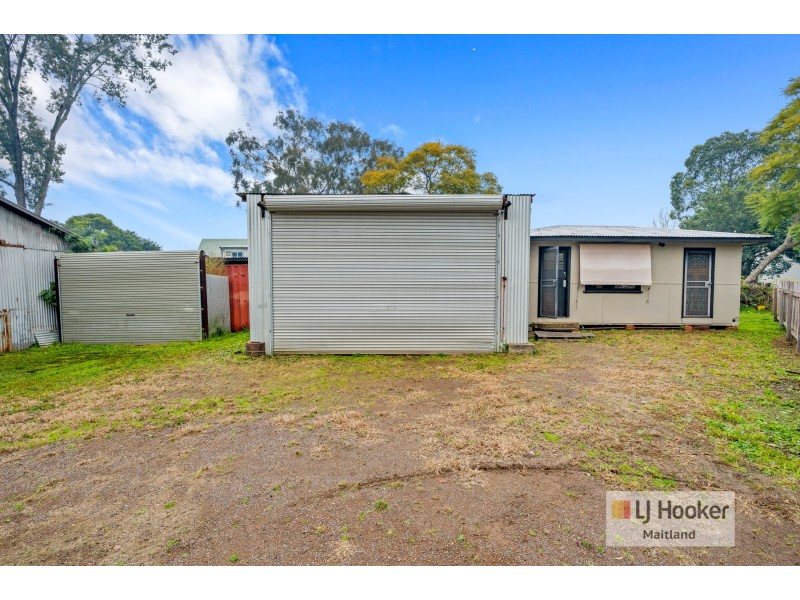 33 Railway Street, Paterson NSW 2421