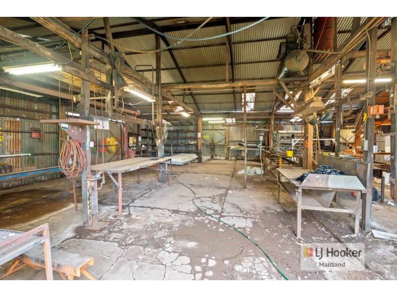 33 Railway Street, Paterson NSW 2421