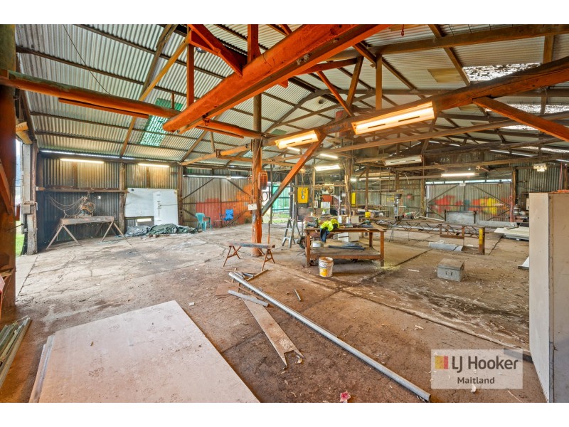 33 Railway Street, Paterson NSW 2421