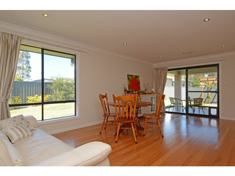 6 Macrae Street, East Maitland NSW 2323