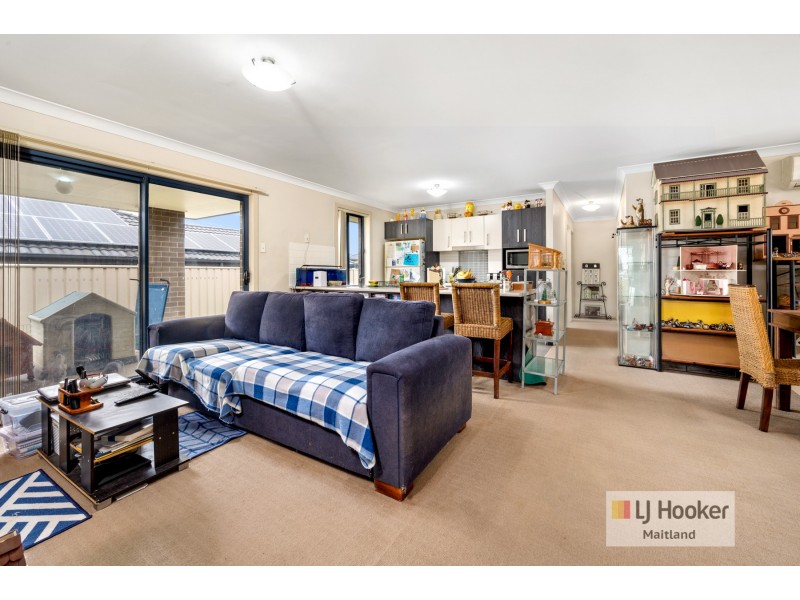 32 Mileham Circuit, Rutherford NSW 2320